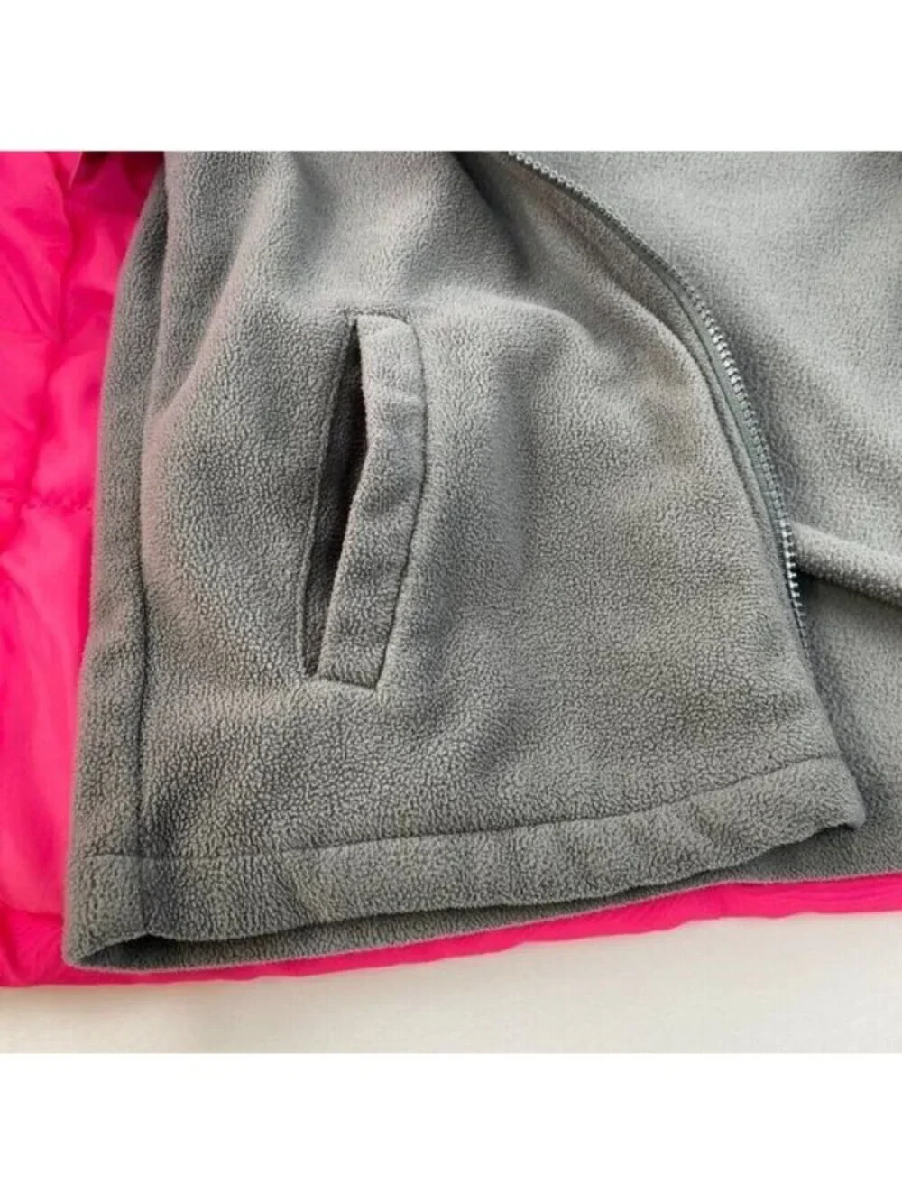 Roebuck & Co youth pink puffer with hood Comfort pre owned Big Kids Size Medium